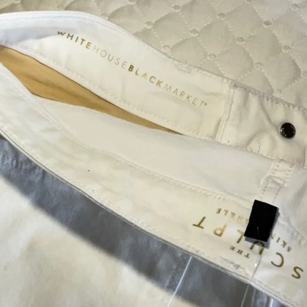 White House Black Market White Skinny Ankle Jeans - Picture 7 of 9